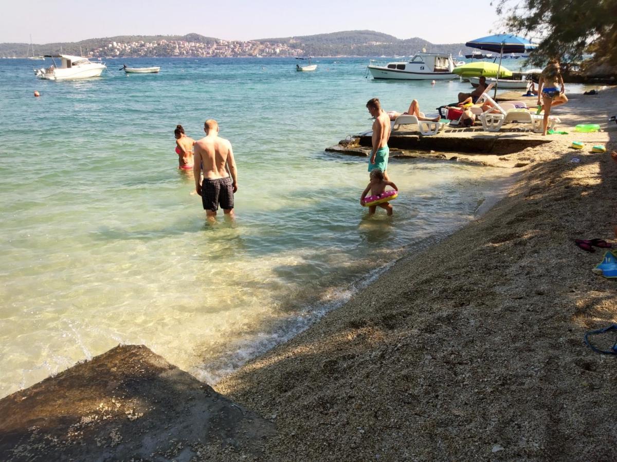 Apartmani Nede Trogir Buitenkant foto